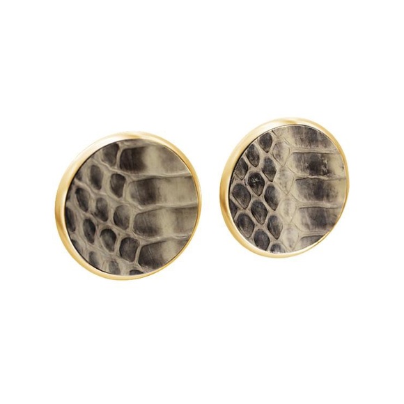 NAHAS | Circular Leather Earring - Picture 3 of 3